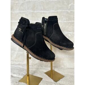 Born Tarkiln Booties Suede Black 8 women’s